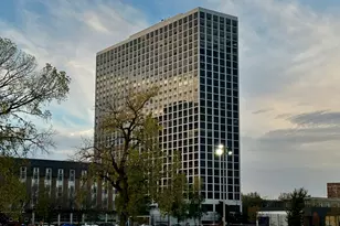 [Address not provided], Chicago, IL 60613 - Photo 1