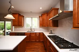 1812 Warwick Ln, Schaumburg, IL 60193 - Photo 15