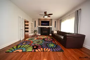 1812 Warwick Ln, Schaumburg, IL 60193 - Photo 19