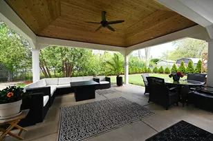 1812 Warwick Ln, Schaumburg, IL 60193 - Photo 51