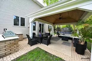 1812 Warwick Ln, Schaumburg, IL 60193 - Photo 57