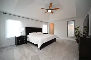 1812 Warwick Ln, Schaumburg, IL 60193 - Photo 27