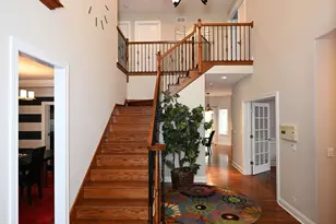 1812 Warwick Ln, Schaumburg, IL 60193 - Photo 25