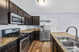 3618 Hyde Park Ct, Elgin, IL 60124 - Photo 11
