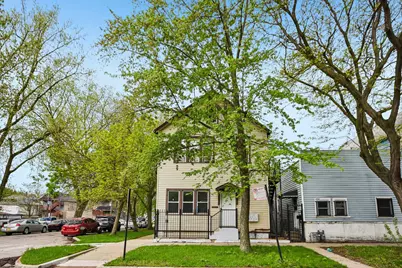 8756 S Exchange Avenue, Chicago, IL 60617 - Photo 1