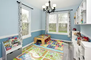 4560 Mackinac St, Lake in the Hills, IL 60156 - Photo 7