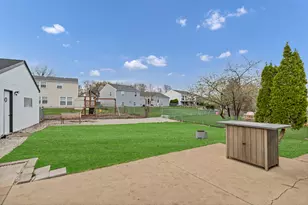 1320 Elm Dr, Schaumburg, IL 60194 - Photo 25