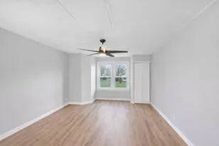 1320 Elm Dr, Schaumburg, IL 60194 - Photo 19