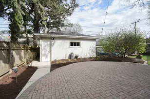 818 N Euclid Ave, Oak Park, IL 60302 - Photo 55