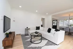 818 N Euclid Ave, Oak Park, IL 60302 - Photo 9