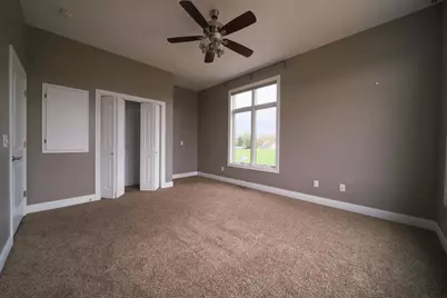 4935 Utica Ridge Road #220, Davenport, IA 52807 - Photo 27