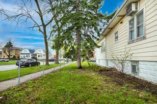 2301 N 74th Ct, Elmwood Park, IL 60707 - Photo 5