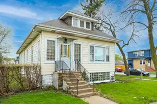 2301 N 74th Ct, Elmwood Park, IL 60707 - Photo 3