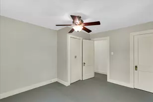 911 W Daniel St, Champaign, IL 61821 - Photo 31