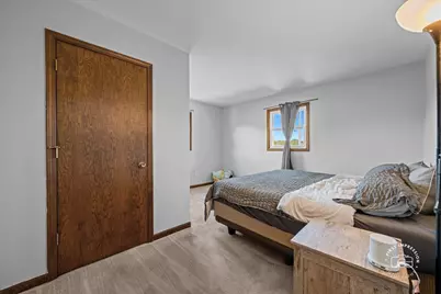 966 N Elmwood Drive, Aurora, IL 60506 - Photo 9