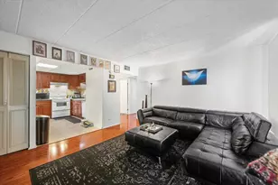 3223 W Parkway Dr, Northbrook, IL 60062 - Photo 11