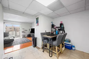 3223 W Parkway Dr, Northbrook, IL 60062 - Photo 7