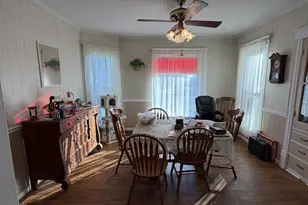 304 Avenue D, Rochelle, IL 61068 - Photo 5