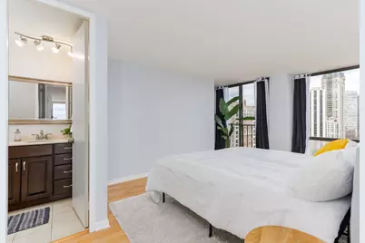 345 W Fullerton Parkway #2001, Chicago, IL 60614 - Photo 13