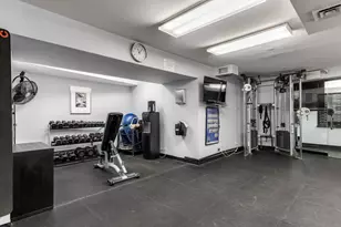 345 W Fullerton Pkwy, Chicago, IL 60614 - Photo 25