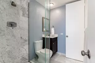 345 W Fullerton Pkwy, Chicago, IL 60614 - Photo 21