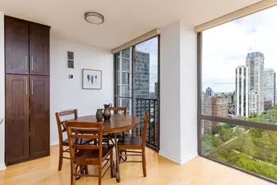 345 W Fullerton Parkway #2001, Chicago, IL 60614 - Photo 7