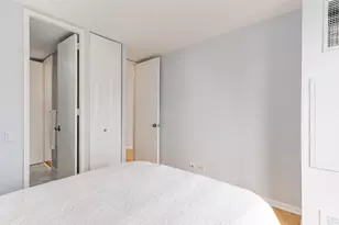 345 W Fullerton Pkwy, Chicago, IL 60614 - Photo 19