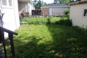 10227 S Peoria St, Chicago, IL 60643 - Photo 15