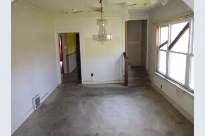 10227 S Peoria Street, Chicago, IL 60643 - Photo 3