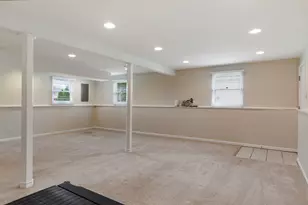 29W332 Mark Dr, Naperville, IL 60564 - Photo 17
