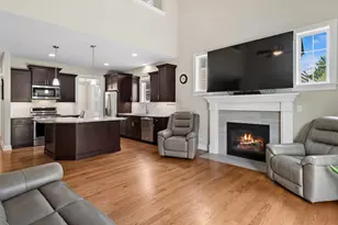 2757 Nicole Cir, Aurora, IL 60502 - Photo 7