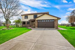 901 Garnet Cir, Schaumburg, IL 60193 - Photo 33