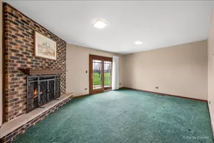 901 Garnet Cir, Schaumburg, IL 60193 - Photo 15
