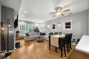 1414 W Byron St, Chicago, IL 60613 - Photo 3