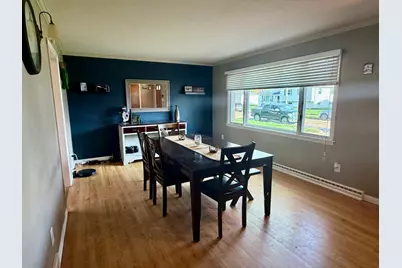 1204 E 19th Street, Sterling, IL 61081 - Photo 5