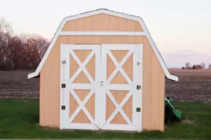 306 S 3rd St, Ashkum, IL 60911 - Photo 7