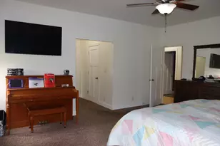306 S 3rd St, Ashkum, IL 60911 - Photo 25