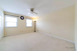 620 W Peregrine Dr, Palatine, IL 60067 - Photo 21