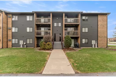 651 N Virginia Road #328, Crystal Lake, IL 60014 - Photo 1