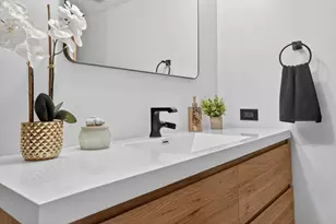 10571 Palos Pl, Palos Hills, IL 60465 - Photo 13