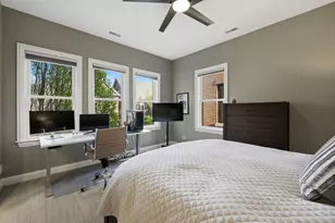 2660 N Hartland Ct, Chicago, IL 60614 - Photo 37