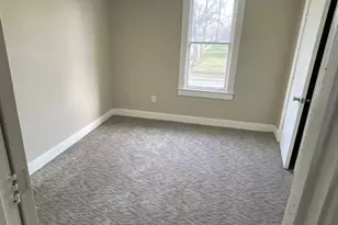 1254 S Chicago Ave, Freeport, IL 61032 - Photo 13