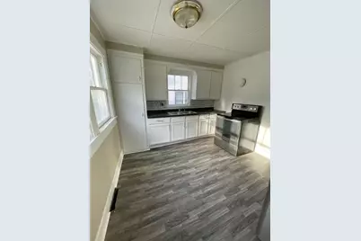 1254 S Chicago Avenue, Freeport, IL 61032 - Photo 5