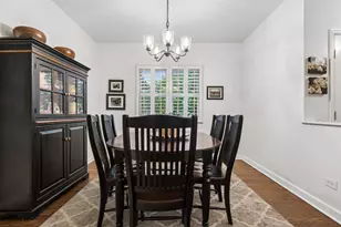 583 Larium Ln, Crystal Lake, IL 60012 - Photo 5