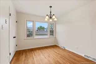 9013 Melvina Ave, Oak Lawn, IL 60453 - Photo 13