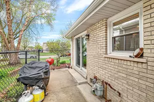 13808 Sandra Ln, Crestwood, IL 60418 - Photo 23