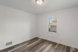 4931 E Glenwood Dr, Decatur, IL 62521 - Photo 25