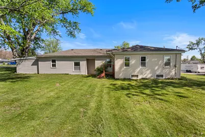 4931 E Glenwood Drive, Decatur, IL 62521 - Photo 5