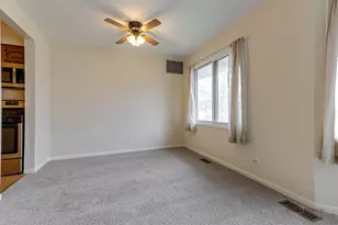 3004 Roberts Dr, Woodridge, IL 60517 - Photo 13