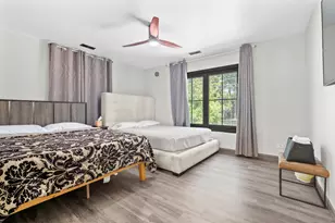 2307 Lake St, Evanston, IL 60201 - Photo 15